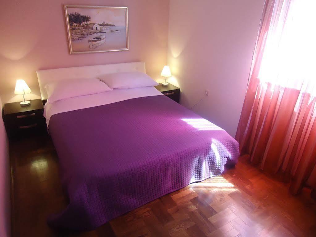 Villa Queen Trogir Exterior photo